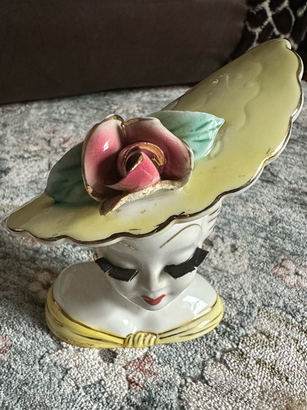 VTG Napco Lady Head Vase, Southern Belle with Yellow Hat - Picture 3 of 6